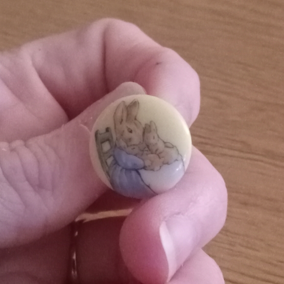 Beatrice Potter Earrings New - Picture 2 of 5